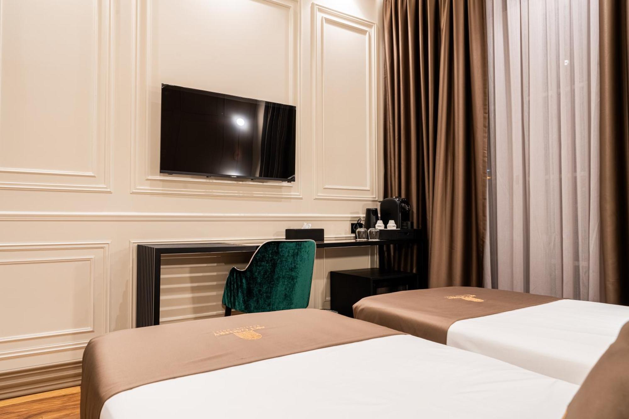 Art Gallery Boutique Hotel