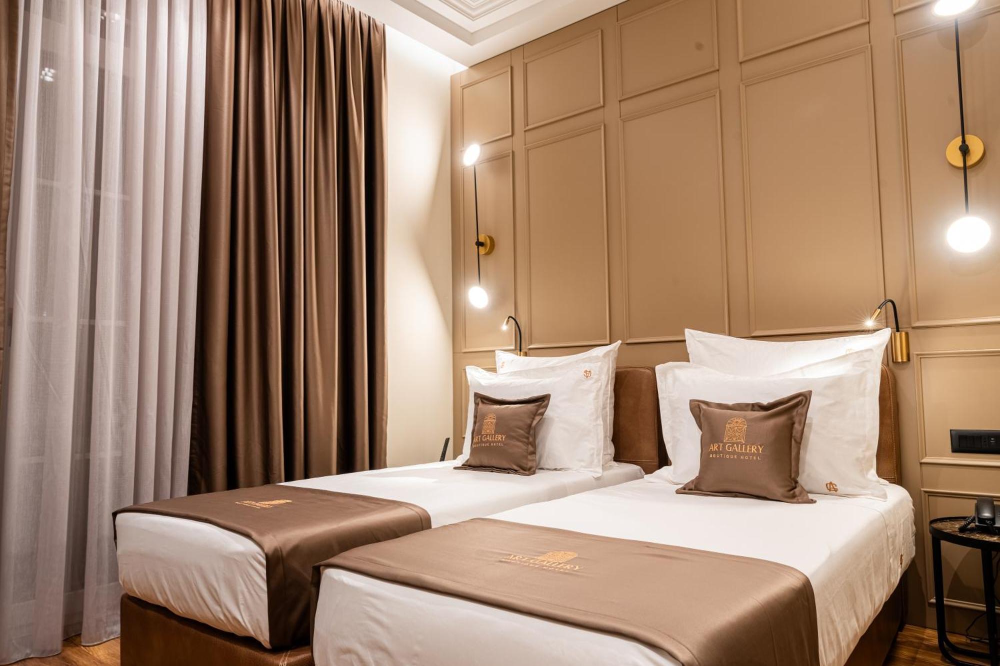 Art Gallery Boutique Hotel