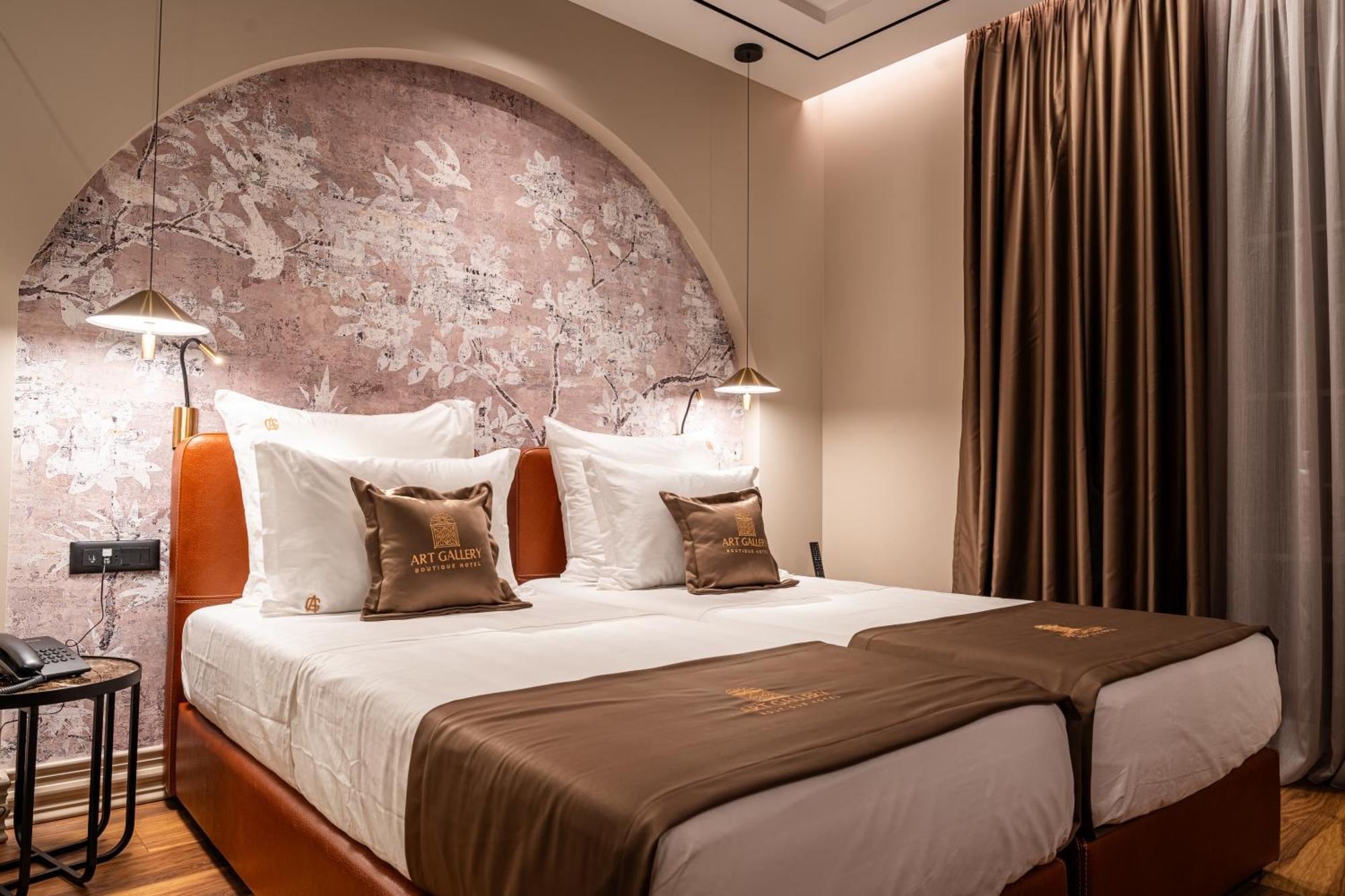Art Gallery Boutique Hotel